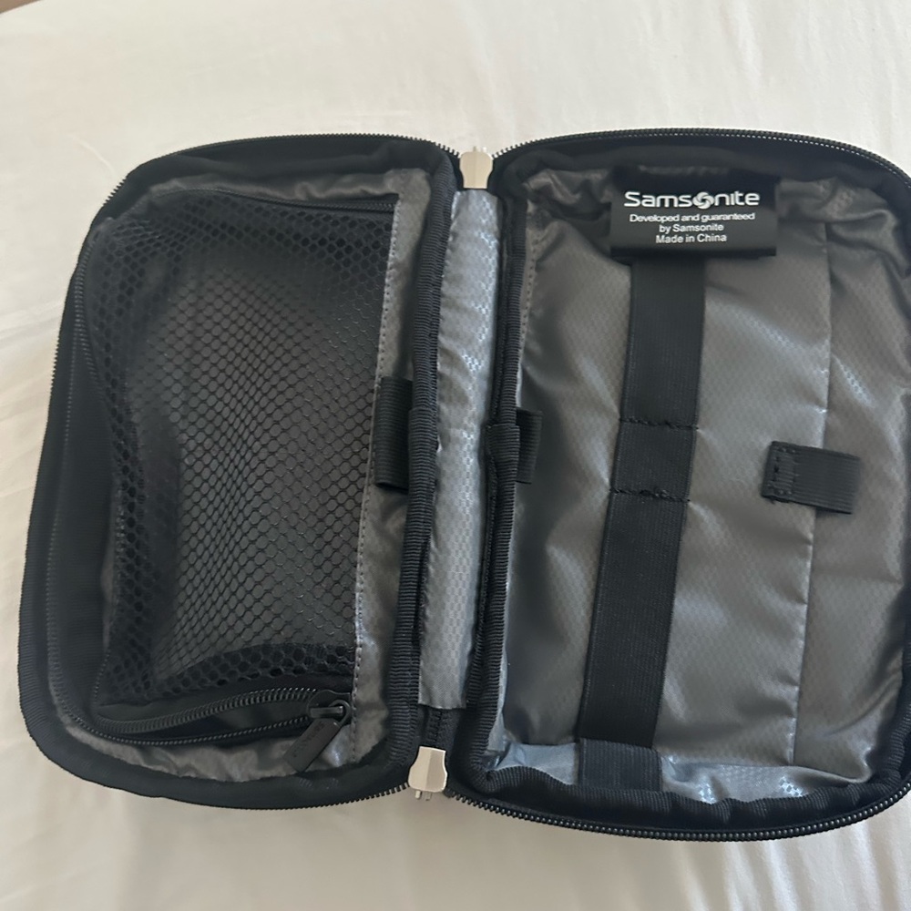 Samsonite tech bag - Picture 3 of 3